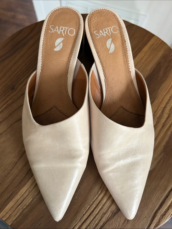 Franco Sarto Shoes - Franco Sarto Cream Pointed Leather Slide Mules